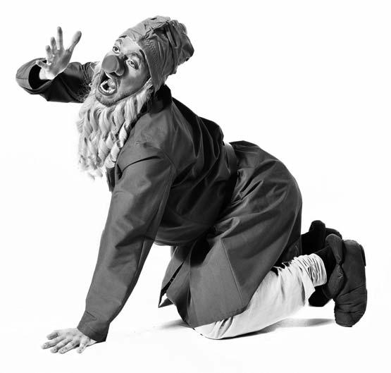 WITOLD BORKOWSKI (1919 1995) Polský tanečník a choreograf Witold Borkowski se narodil ve Vilně, kde v osmnácti letech absolvoval baletní školu. V následujících letech, až do konce 2.