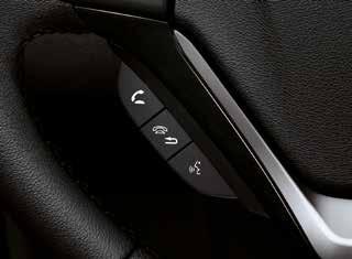 omezovačem rychlosti Bluetooth hands-free Telephone* Alarm Zajistí bezpečnost a zabezpečení vašeho vozu CR-V. Automatická klimatizace Klimatizace automaticky udržuje ve voze nastavenou teplotu.