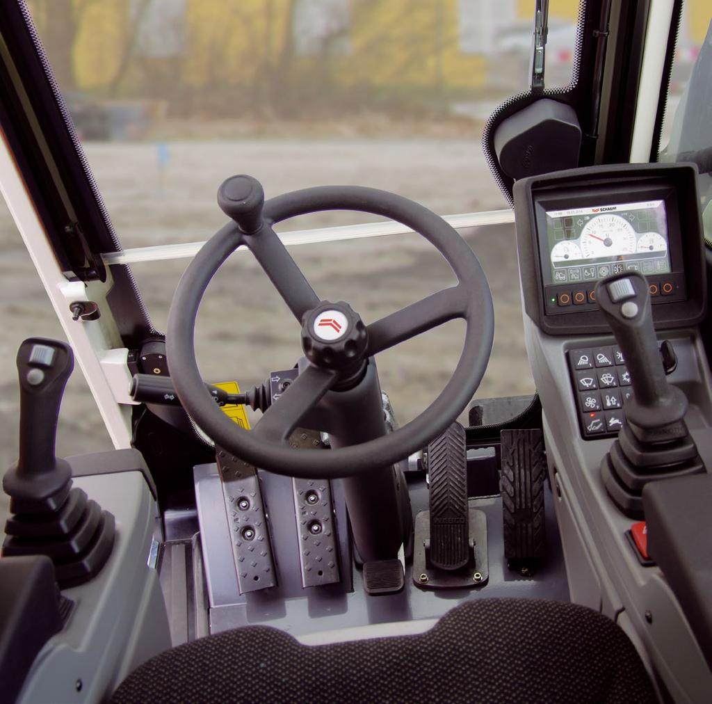 PROŽITEK KOMFORTU Kabina S ergonomicky koncipovanou kabinou disponuje obsluha