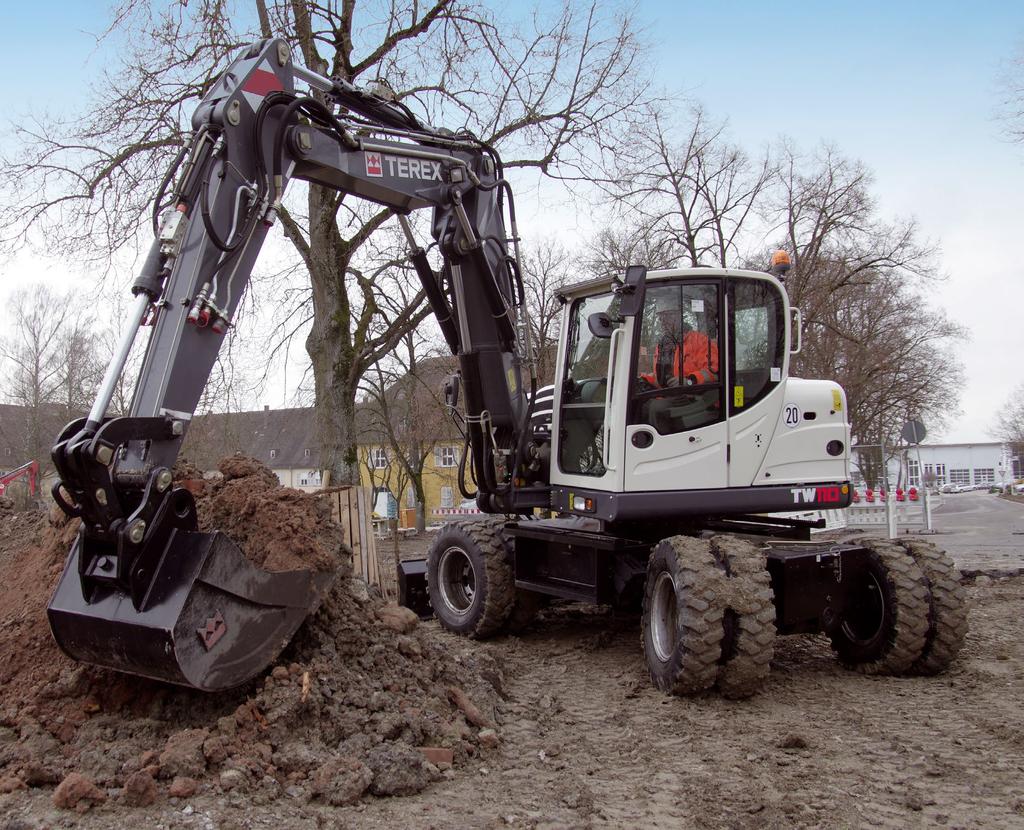 SÍLA A STABILITA Vysoce výkonné rypadlo Terex mobilní rypadlo TW110 nabízí enormní výkon a stabilitu, takže může plnit úkoly i ve vyšších hmotnostních třídách.