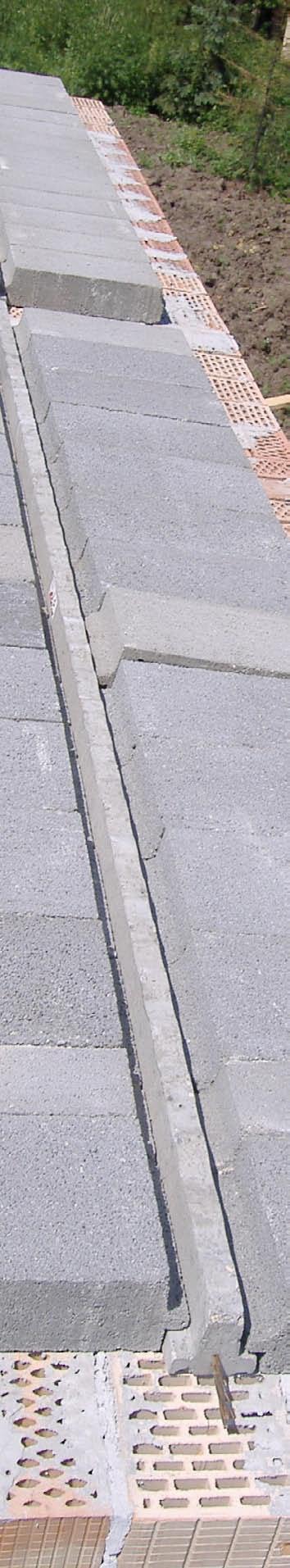 Železobetónový prievlak priznaný 3 Železobetónový prievlak