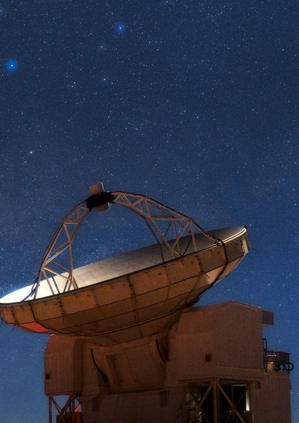 APEX APEX, neboli Atacama Pathfinder Experi ment, je další přístroj pro milimetrovou a submilimetrovou astronomii, který rovněž stojí na plošině Chajnantor.