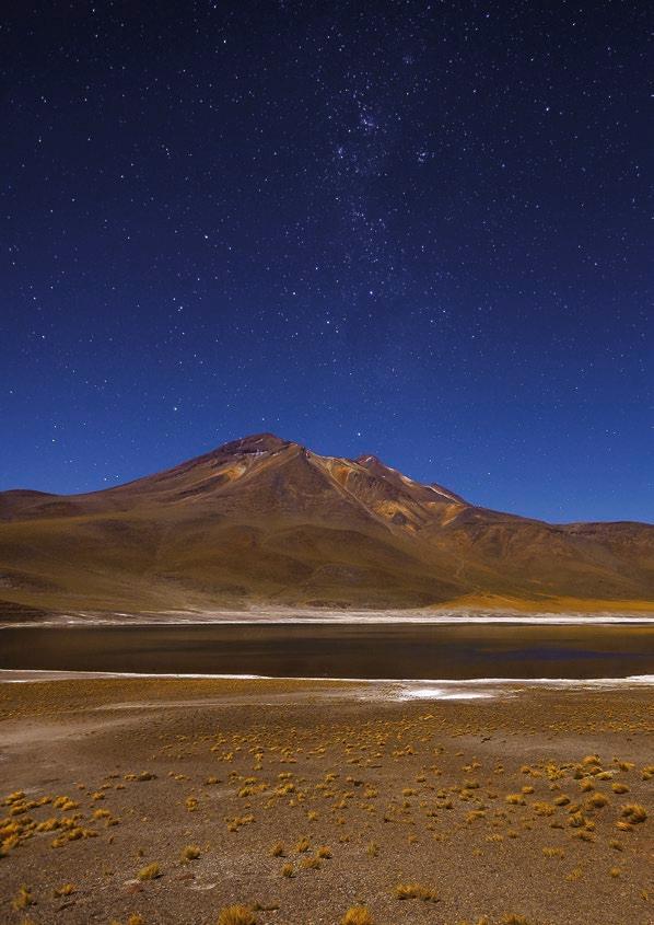 ESO & Chile První dohoda mezi chilskou vládou a ESO byla podepsána 6. listopadu 1963. Znamenala počátek více než padesátiletého úspěšného a významného kulturního spojení mezi Chile a Evropou.