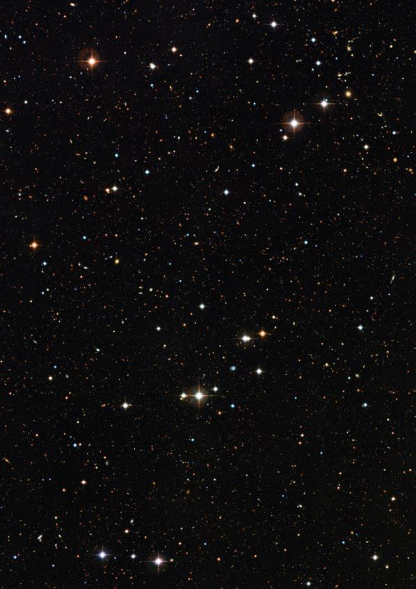 Významné vědecké úspěchy ESO 5 První snímek exoplanety Dalekohled VLT pořídil vůbec první snímek planety mimo Sluneční soustavu.