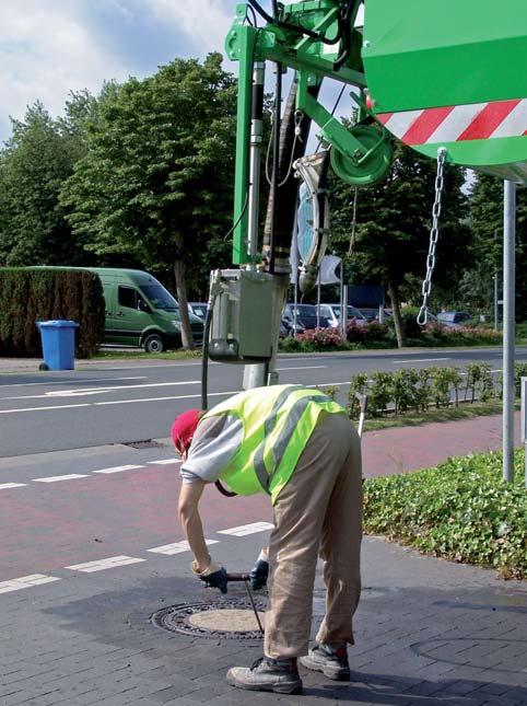 Celý šachtový systém byl navržen tak, aby odolával jak zátěži od provozu vozidel tak i zátěži od zemního tlaku a podzemní vody po celou dobu provozní životnosti kanalizace.