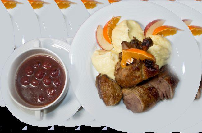 Főételek Hauptspeisen / Main dishes / Hlavní jídla / Dania główne Ropogós kacsasült karamellizált meggyel és