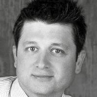 PRODÁVÁTE NEBO KUPUJETE FIRMU? JAK NA TO? 7. 9. 2017 13.00 Jan Brabec, ředitel Corporate Finance společnosti Komerční banka a.s. v současnosti působí na pozici ředitele Corporate Finance ve společnosti Komerční banka a.