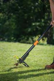 Ideální pro odstraňování plevele i s jeho kořeny ergonomicky a bez námahy. Teleskopickou násadu z hliníku lze nastavit v rozmezí 990-1190 mm. Velké držadlo tvaru D padne do každé ruky.