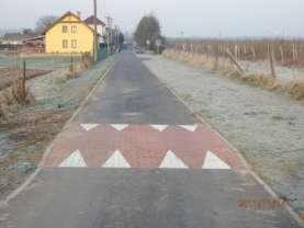 V místní části Králová byla opravena místní komunikace včetně odstavných ploch pro parkování vozidel (2.423 tis. Kč), dále byl instalován radar (78 tis.