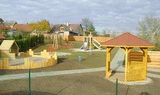 2008 V roce 2008 dokončena generální oprava budovy základní školy. V poslední etapě byla provedena rekonstrukce stávající budovy (m.j. nové 3 NP, zdviž pro imobilní apod. ) v celkové částce 21.