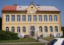 Tedy fotodokumentace, archeologické vykopávky, artefakty, ukázky krojů, zařízení gruntů a pracovních pomůcek tehdejších hospodářů. Ve druhém termínu, 19. a 20. listopadu byla opět uspořádána výstava.