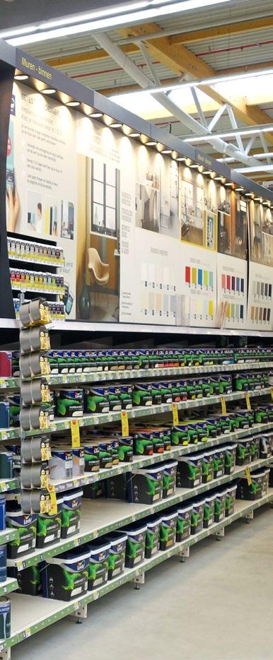 4 Úvod 8 Železářství a elektroinstalační materiál 16 Nářadí 24 Dřevo, podlahové krytiny, obklady a dlažby 36