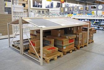 2 x 2 metry Modulární systém až do výšky 6 metrů Přední dvířka jsou dalším prostorem na vzorky a zároveň vkusně