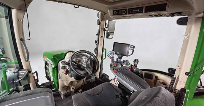 Kabina Fendt VisioPlus 22 23 Protože kabina je něco víc než jen pracovní místo Přehled a komfort Kabina Fendt VisioPlus nabízí mnoho prostoru pro vaše pohodlí.