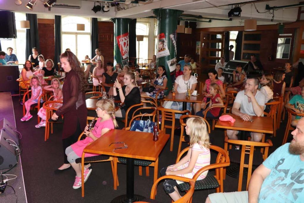 6. ročník výstavy Výtvarka nás baví 31.5. 2018 byl vernisáží ve Výstavní síni Sokolská 26 zahájen již 6. ročník výstavy dětských prací pod názvem Výtvarka nás baví.