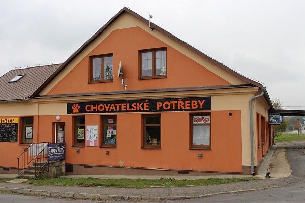 NABÍDKA PRONÁJMU OBECNÍHO BYTU Obec Borová nabízí k pronajmutí obecní byt (předpokládaný termín od 1. 9. 2017): Borová č.p. 165 - byt č.