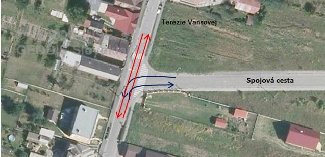 V tomto smere vozidlá vchádzajú do križovatky z vedľajšej komunikácie, príp. z hlavnej komunikácie odbočujú vľavo.