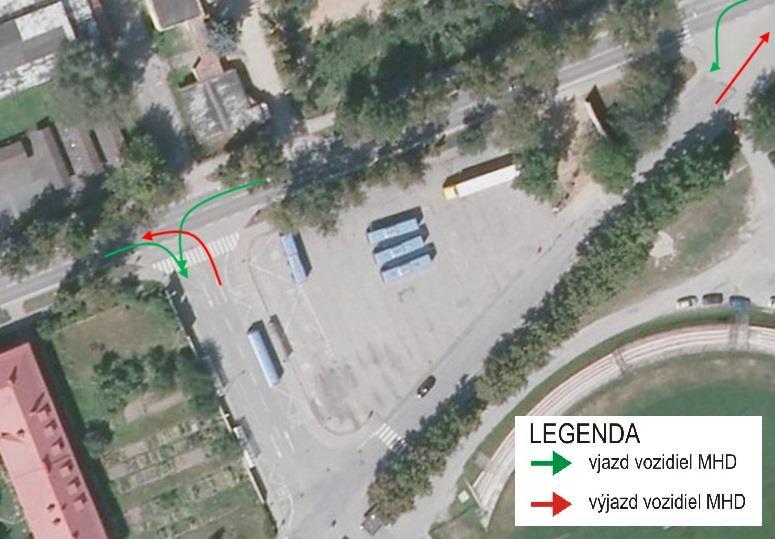 Uvedená zmena organizácie dopravy by prispela aj k efektívnemu riadeniu dopravy v mieste výjazdu vozidiel zo železničnej stanice, pretože dopravný prúd na hlavnej komunikácií I/49 bude zastavovaný
