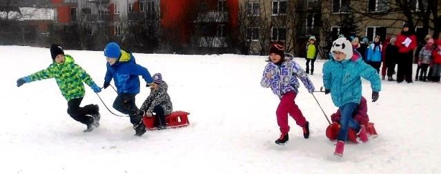 Závody psích spřežení již popáté Drobné odměny nebo sladkost si zaslouženě odnesly i všechny ostatní děti. Blahopřejeme a všem závodníkům děkujeme za jejich strhující výkony!