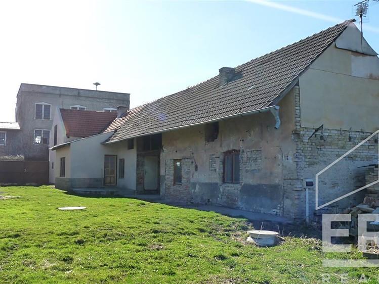 Záznam o prodeji srovnávané nemovitosti č. 2 1. Identifikace Prodej, Rodinný dům, 130 m 2, Pátek Celková cena: 1.390.000 Adresa: Pátek, okres Nymburk 2.