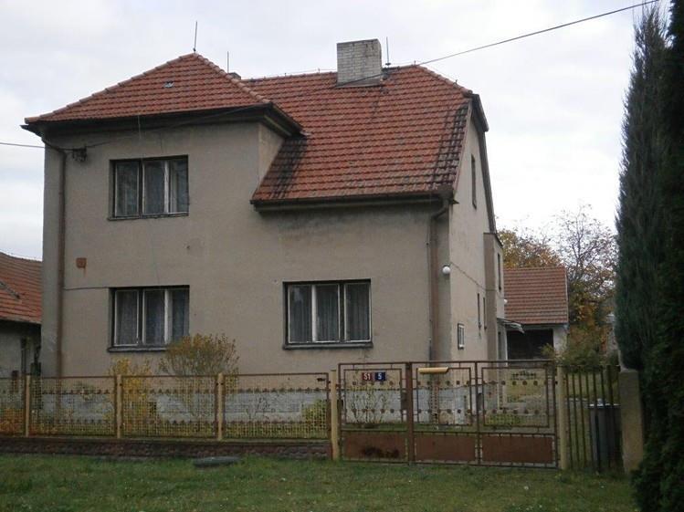 Záznam o prodeji srovnávané nemovitosti č. 5 1. Identifikace Prodej, Rodinný dům, 140 m 2, Husova, Krchleby Celková cena: 2.490.000 Adresa: Husova, Krchleby, okres Nymburk 2.