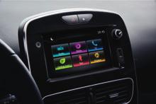 Cestujte prakticky a buďte neustále v spojení so svetom Renault CLIO ponúka výber z troch moderných multimediálnych systémov, ktoré je možné prispôsobiť na mieru vašim požiadavkám.