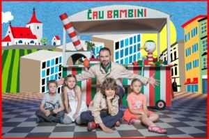 Repubblica Ceca, il primo ciclo di riprese di Čau Bambini Ciao bambini, un programma televisivo educativo in lingua italiana rivolto ai bambini.