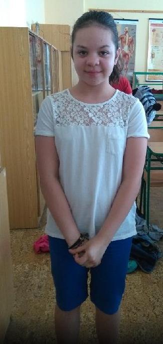 OKÉNKO DO TŘÍD Minirozhovor s Laurou Osikovskou Kam jezdíš na dovolenou? Na Slovensko.
