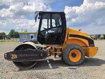 08, hmotnost 6,5 t, 3 x dělený výložník, kompletně přečepovaný, vývody