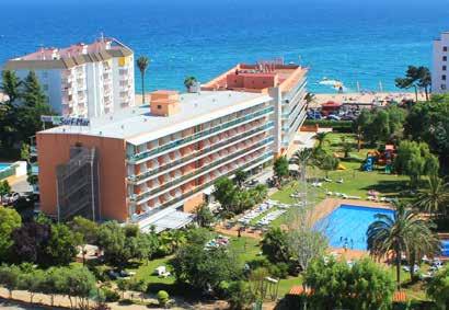 COSTA BRAVA Hotel SURF MAR Španělsko 2018 LLORET DE MAR POLOHA: hotelový komplex se nachází v klidnější části letoviska, 100 m od pláže Fenals, 15 min chůze od centra. Vhodné pro rodiny s dětmi.