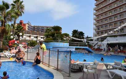 COSTA DEL MARESME Hotel TOP OLYMPIC POLOHA: hotel se nachází v mírném svahu v hotelové zóně nad magistrálou cca 500 m od pláže a centra letoviska.
