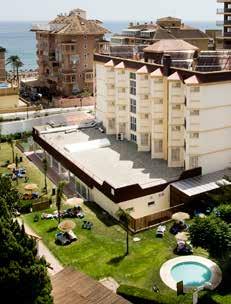 COSTA DEL SOL KLIDNÉ HOTELY NA OKRAJI LETOVISKA Hotel MONARQUE FUENGIROLA PARK POLOHA: hotel se nachází ve 2.