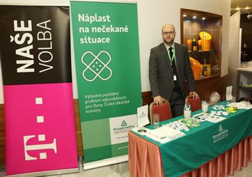 Bez takového souhlasu by bylo spuštění funkcionality velkým rizikem. Podle Ministerstva vnitra ale výměna občanských průkazů bude trvat několik let, dodal Sojka.