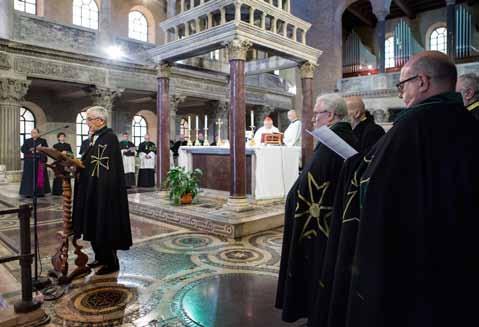 Členové velkopřevorství se zúčastnili mše svaté v chrámu Nanebevzetí Panny Marie ve Staré Boleslavi, která byla sloužena na počest blahoslaveného císaře Karla I.