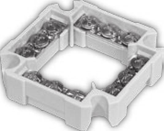 (ø 37 mm) 12xPg29 (ø 37 mm) 18xPg29 (ø 37 mm) 6xPg21 (ø 28 mm) 10xPg21 (ø 28 mm) 10xPg29 (ø 37 mm) Mostíky /