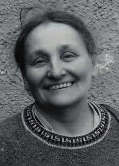 Matka byla vyhledávána jako ilustrátorka mnoha dětských knížek, realizátorka loutek, objednaných většinou zahraničními divadly.