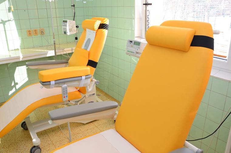 000,- Kč, náš nadační fond přidal dalších necelých 23.000,-Kč, dohromady jsme tedy za částku 83.
