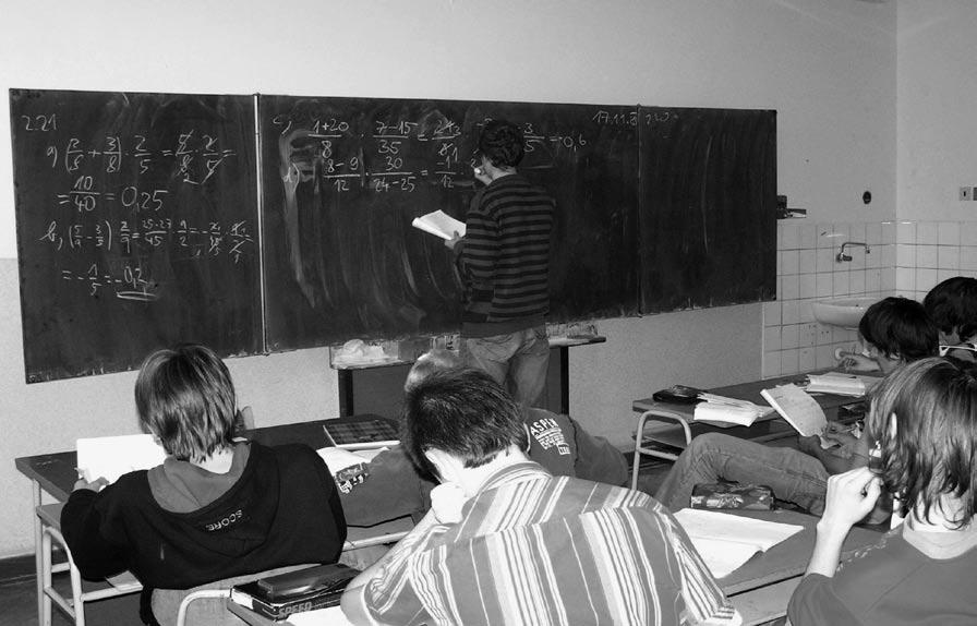 MATEMATIKA Obávaným předmětem je na našem gymnáziu, ostatně jako na téměř všech gymnáziích, matematika.