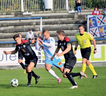 Sport 6 Hokejisté jsou v tabulce vysoko HC F-M HC ZUBR Přerov 3:1 (1:0, 0:0, 2:1) Dlouho to vypadalo, že zápas Frýdku-Místku s Přerovem bude o jednom gólu.