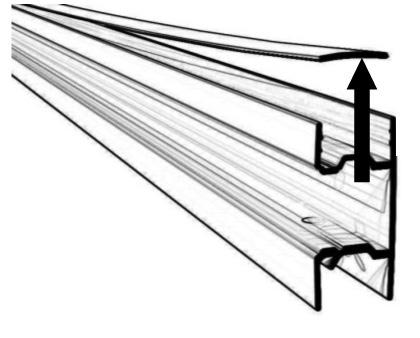DŮLEŽITÉ Vkládání profilu s LED lištou do panelu plotu mění výšku stohování prken. Aby stoh nepřesáhl výšku sloupků, je nutné tuto změnu výšky kompenzovat.