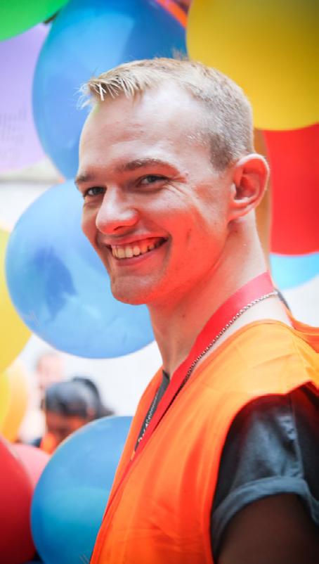 1. FESTIVAL PRAGUE PRIDE DĚKUJEME 150 dobrovolníkům, bez jejichž pomoci by se festival nekonal! 1. Proč ses do festivalu zapojil/a jako dobrovolník/ice?
