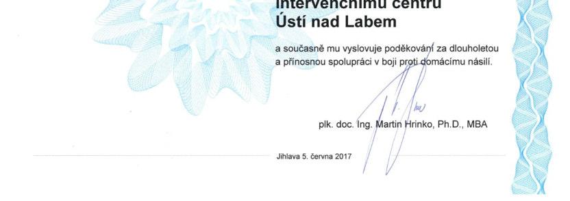 spolupracujících odborníků a klientů z Ústeckého kraje, jejichž rozhovory sloužily k analýze vnímání