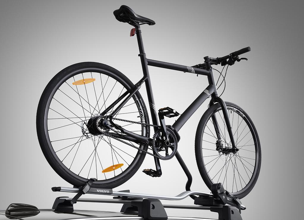 Úchyty Quick-Grip umožňují snadnou a rychlou montáž střešního boxu, zatímco elegantní vnitřní LED osvětlení Vám umožní nakládat jej pohodlně i za tmy. 28 805,- Kč Střešní nosiče (příčníky).