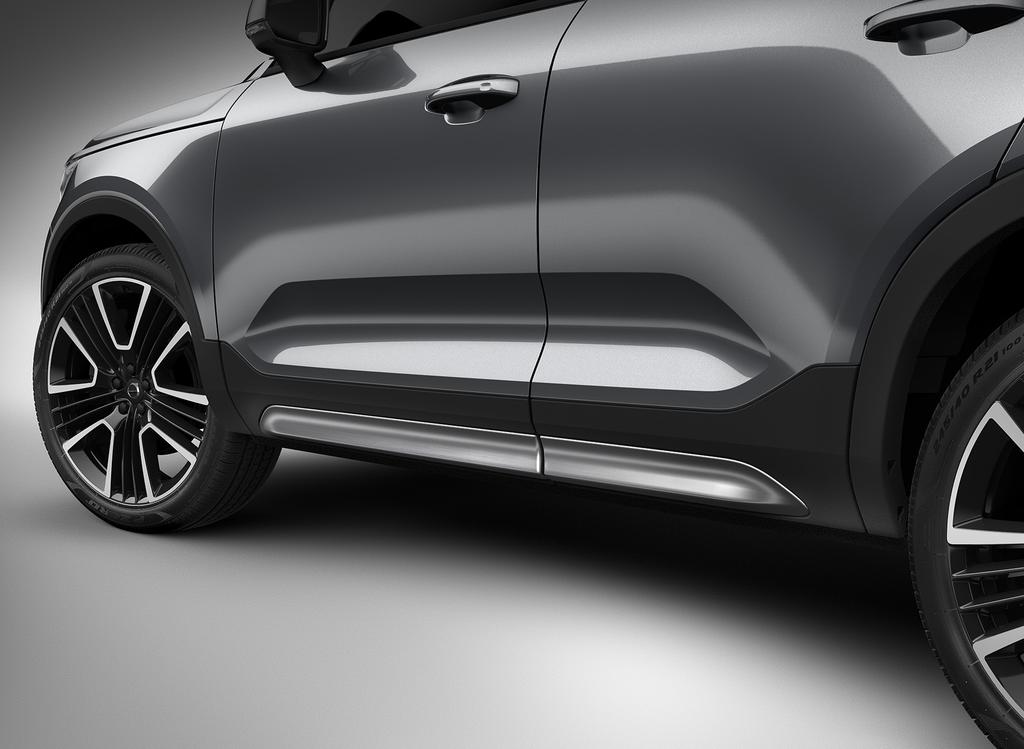 PŘÍSLUŠENST VÍ PRO VOLVO XC 40 Sada příslušenství pro stylové provedení exteriéru.