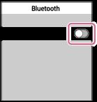 4 Stiskněte volbu []. Ozve se hlasové upozornění BLUETOOTH connected (BLUETOOTH připojeno). Tip Výše uvedený postup slouží jako příklad.