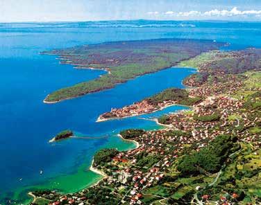 ostrov VIS - KOMIŽA omantický ostrov s řadou přírodních krás je nejvzdálenějším ostrovem od pobřeží Dalmácie.