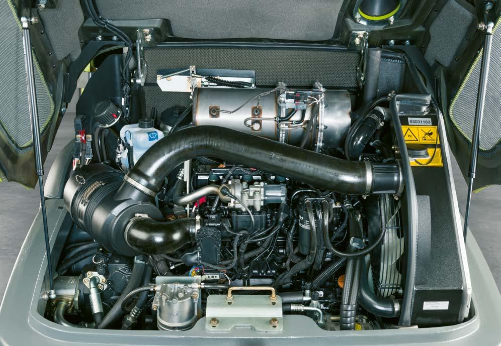 Poskytuje výkon, který můžete předat dále. Motor Čistý vzduch. Oba 4-válcové motory splňují požadavky emisní normy Stage IIIB (Tier 4i).