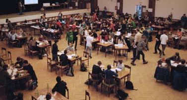 12 Kultura a život v našem meste ˇ ˇ Matematická soutěž Náboj Junior v sále KC Gymnázium ve Frýdlantu nad Ostravicí se už podruhé stalo jedním z organizátorských míst prestižní matematicko-fyzikální