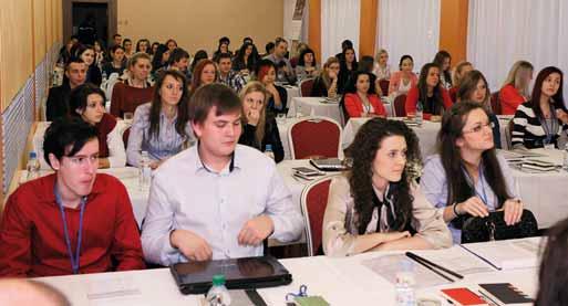 Spracovaniu témy Voľnopredajné lieky Cesta šetrenia verejných zdrojov sa študenti venovali od septembra 2012, kedy sa zúčastnili odborného seminára.