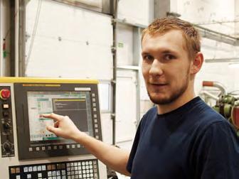 Nálada v týmu je výborná a všichni si pochvalují, že prodeje běží neuvěřitelně a technických problémů je velmi málo. Máme radost i z vlastností nových modelových řad některých strojů.